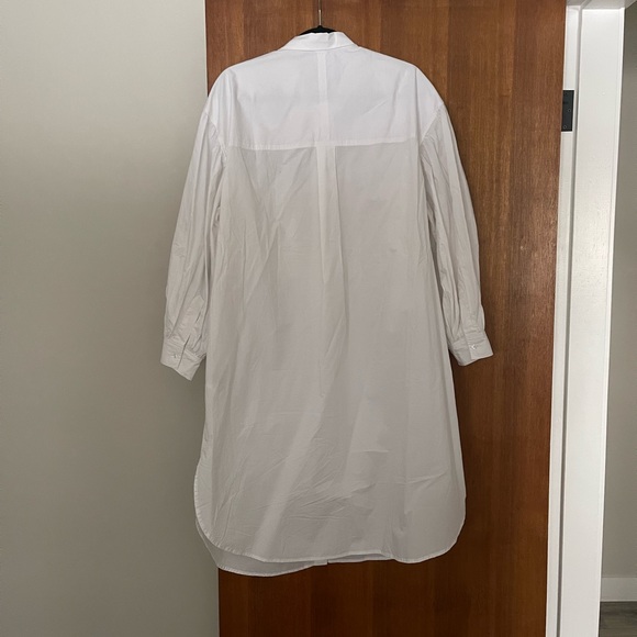H&M Oversized Button-Down Shirt Dress - Picture 5 of 5